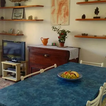 Apartment 11 Via Giovanni Bonfante Varazze
