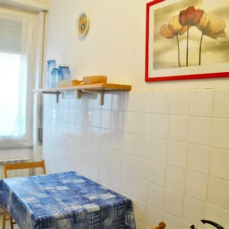 Apartment 11 Via Giovanni Bonfante Varazze